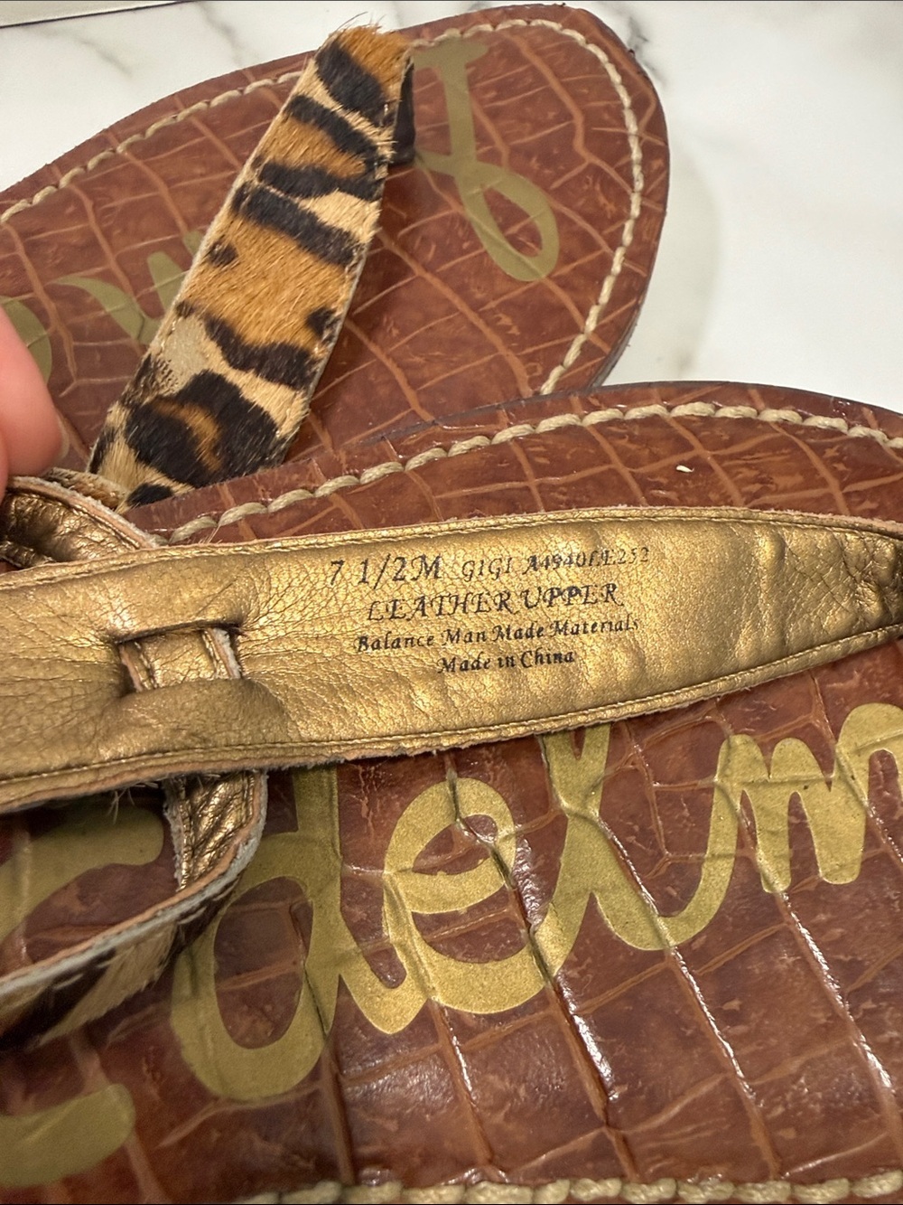Sam Edelman Gigi Leopard & Gold Thong Strap Sandal Women’s 7.5 - Picture 4 of 4